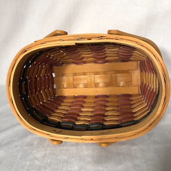 Grand Basket Country Woven Collection Patriotic Flag Oval - Picture 2 of 8